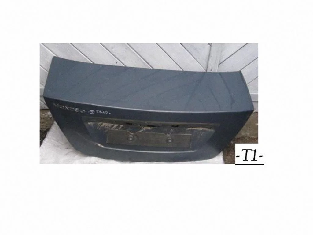 Tailgate/trunk/boot lid – rear