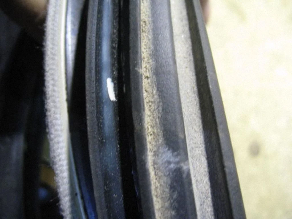 Front door rubber seal