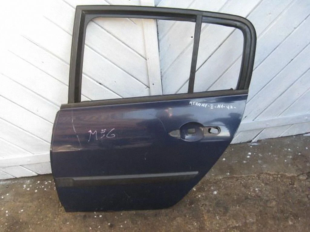 Rear door – left