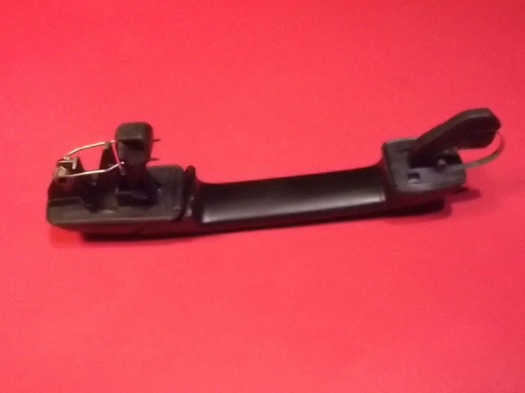 Rear door exterior handle 1H0837209