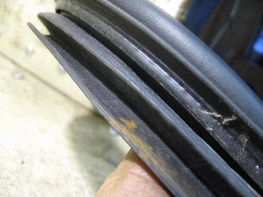 Front door rubber seal