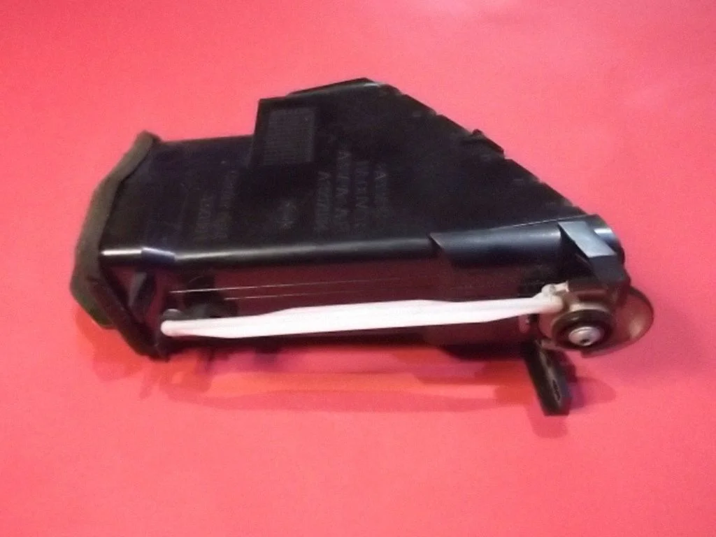 Dash center air vent grill A1007034