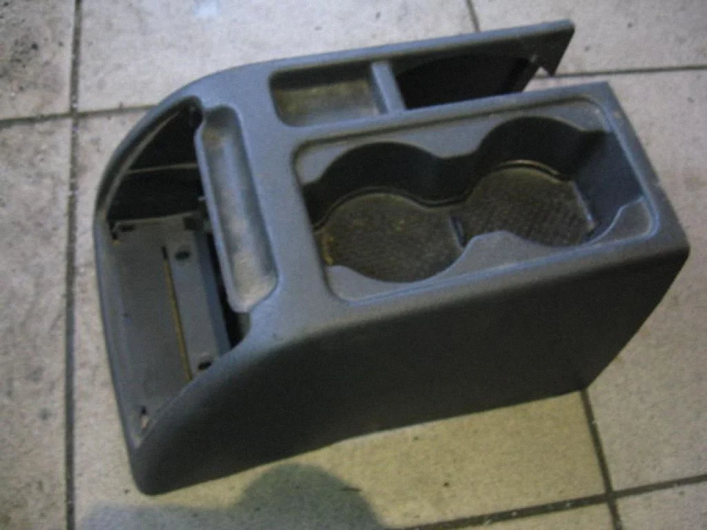 Käigukangi ümbrise viimistlus (plastik) 30808146