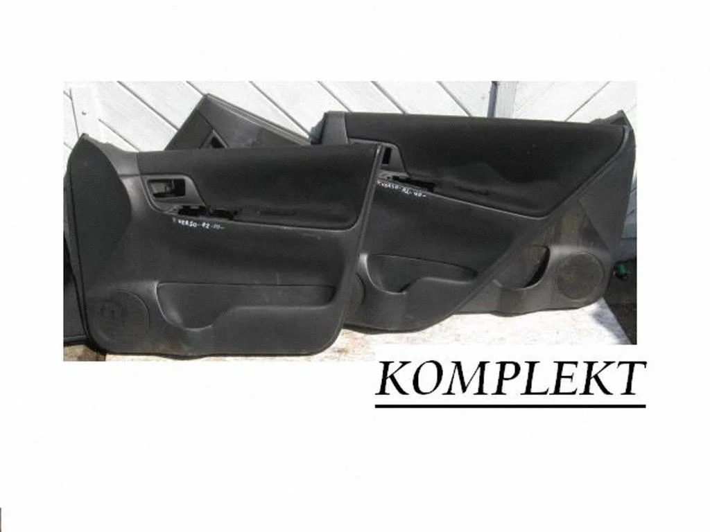 Priekšējo durvju apšuvums 6761613010