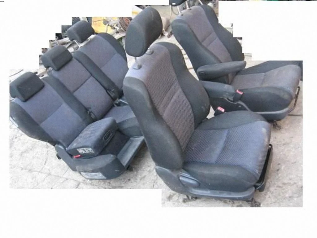Istmete komplekt – Toyota Yaris Verso (1999-2005)