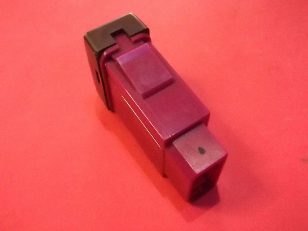 Headlight level height control switch – Mazda 3 I (2003-2006)