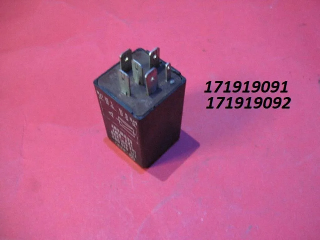 Gear shift indicator relay – Audi 100 200 5000 C3 (1982-1991)