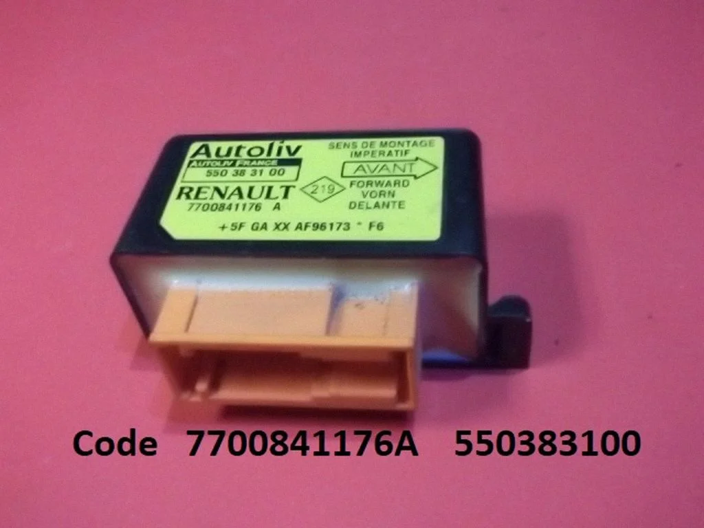 Airbag control unit/module 7700841176A