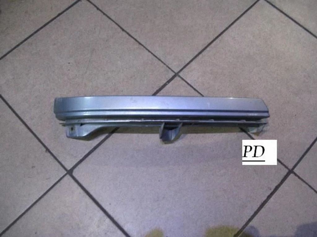Under headlight/headlamp trim 90580652