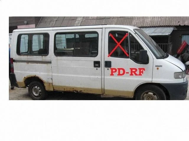 Pagrindinis priekinių durų stiklas (dvidurio)