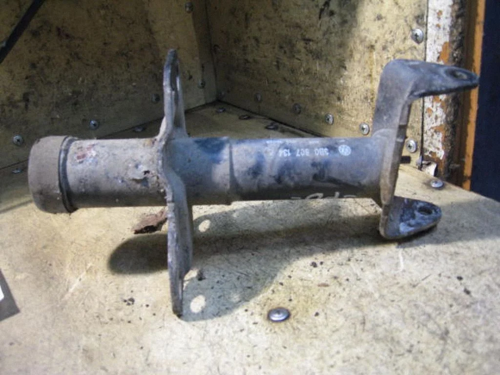 Front bumper shock/impact absorber 3B0807134A