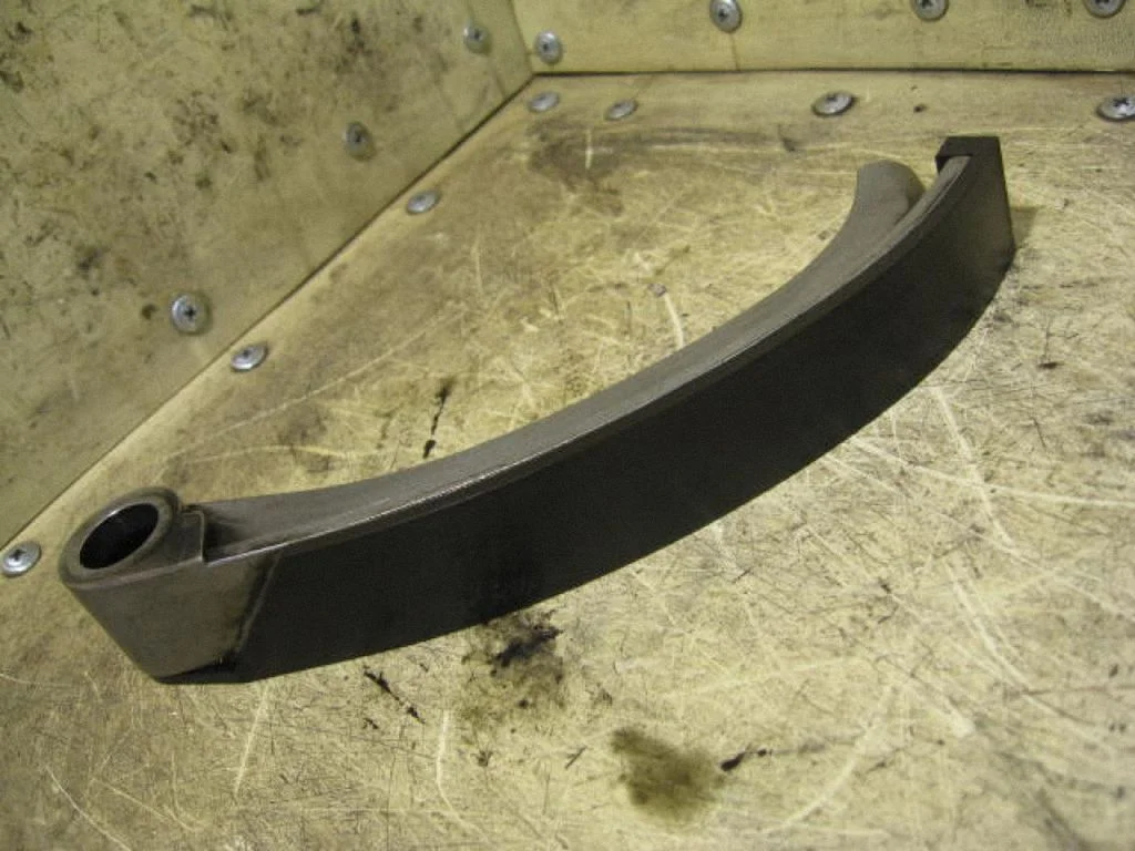Timing belt/chain tensioner 90500768
