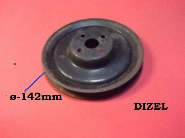 Water pump pulley MD483752