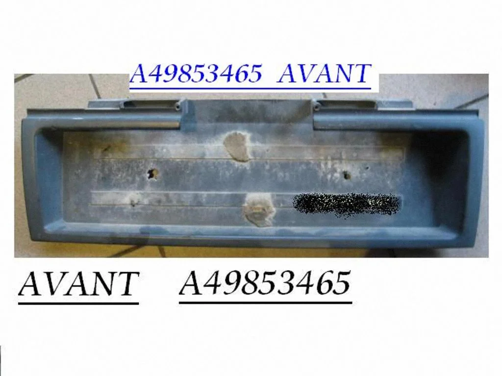 Tailgate trim A49853465