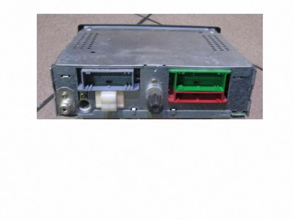 GPS navigation control unit/module 8200138590