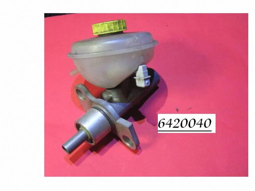 Master brake cylinder 6420040