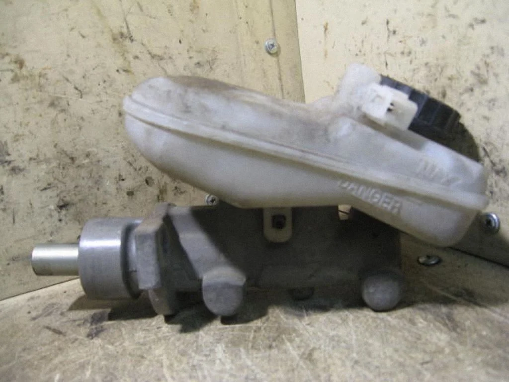 Master brake cylinder BOSCH2103089922