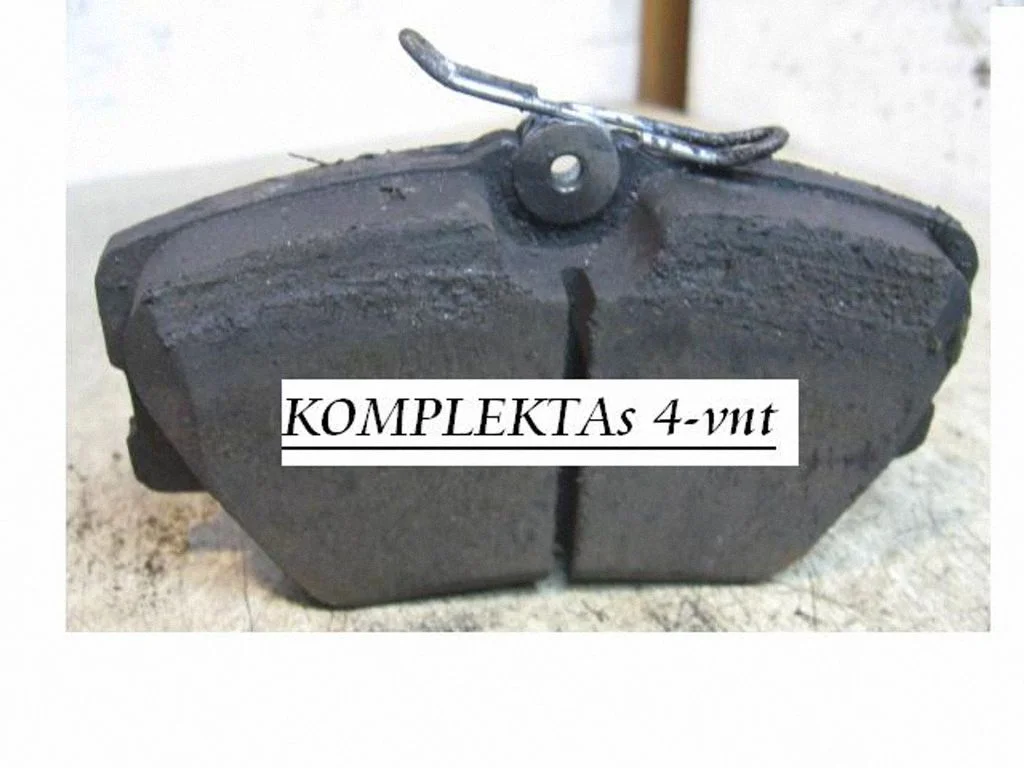 Brake pads (front)