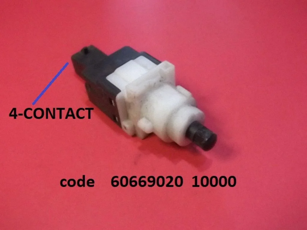 Brake pedal sensor switch 60669020