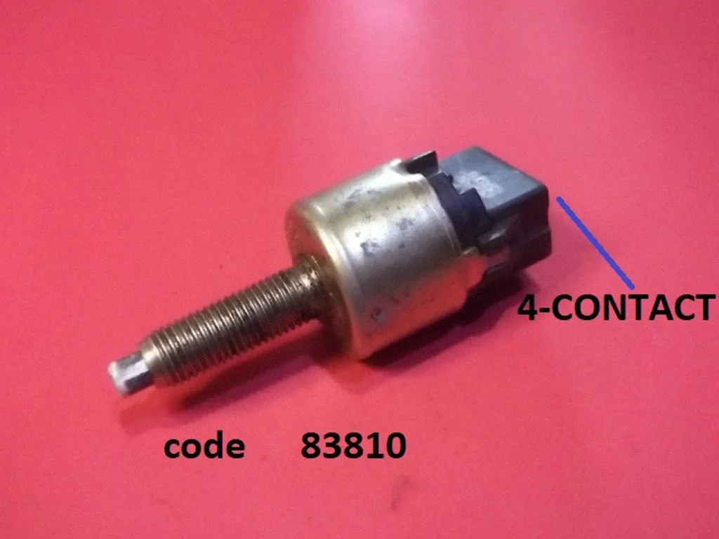 Bremžu pedāļa sensors 83810
