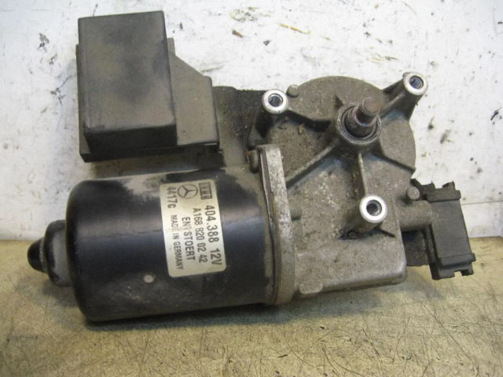 Wiper motor A1688200242
