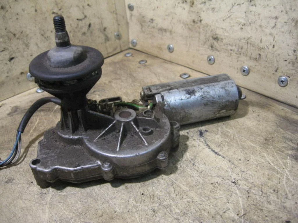 Rear window wiper motor 7700838379