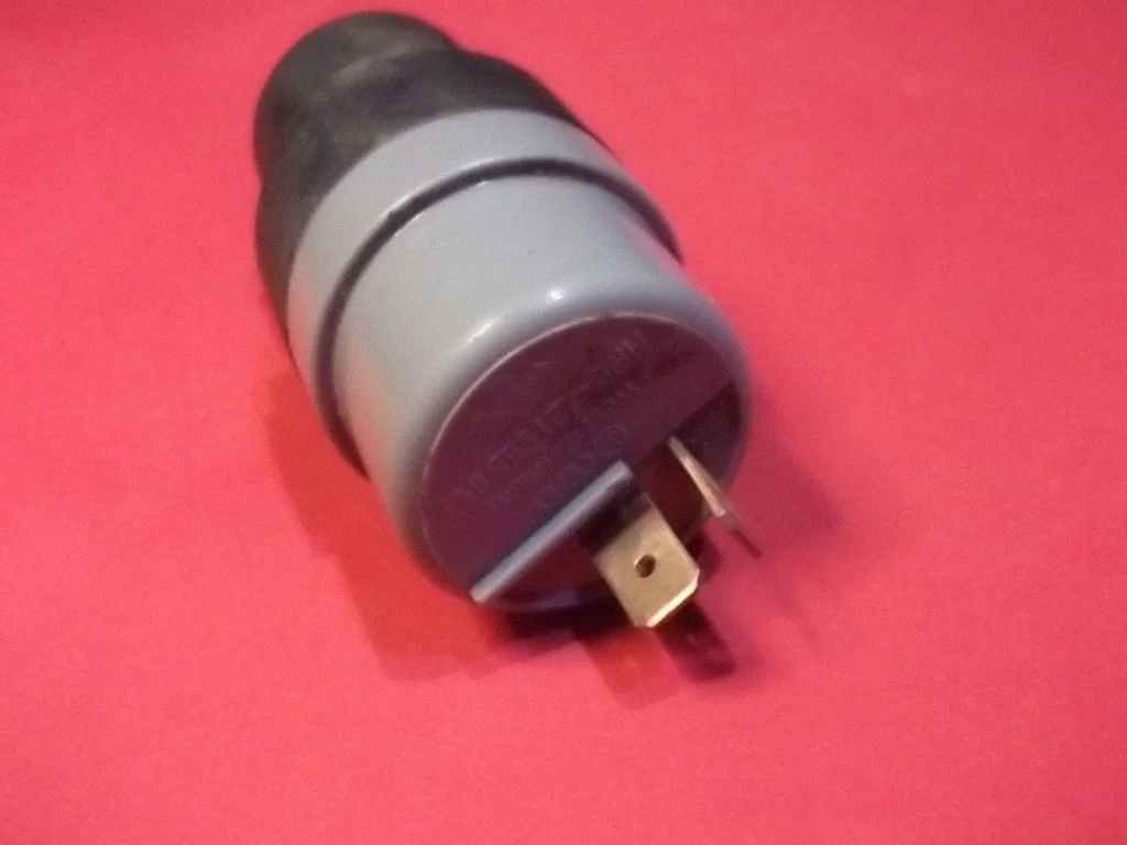 Klaasipesuvedeliku pump (klaaside) 431955651