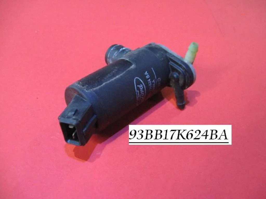 Pompka spryskiwacza szyb 93BB17K624BA
