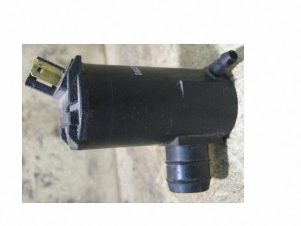 Windscreen/windshield washer pump – front