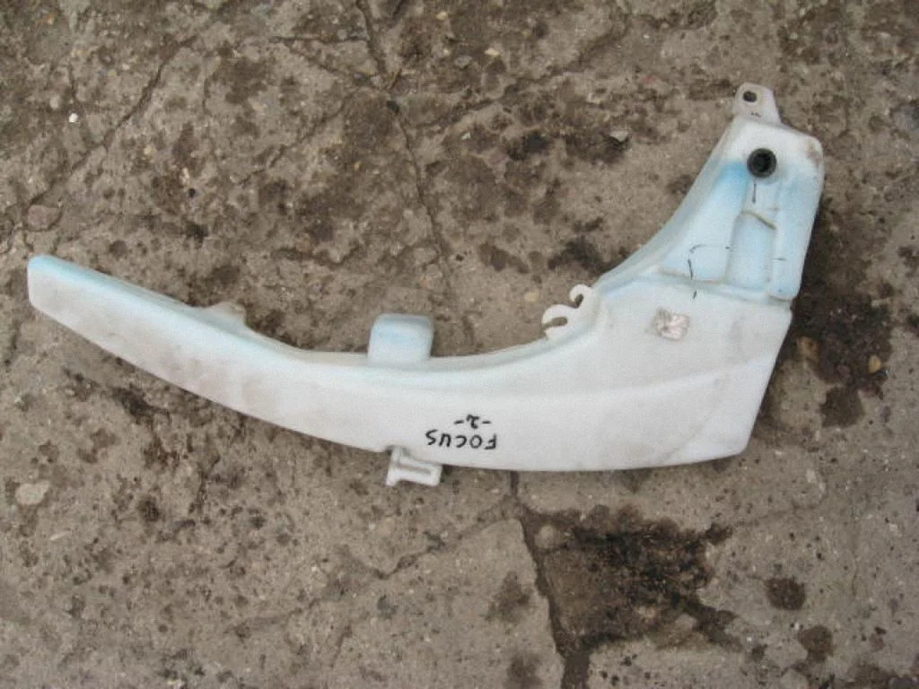 Windshield washer fluid reservoir/tank CUPE6874AUSA