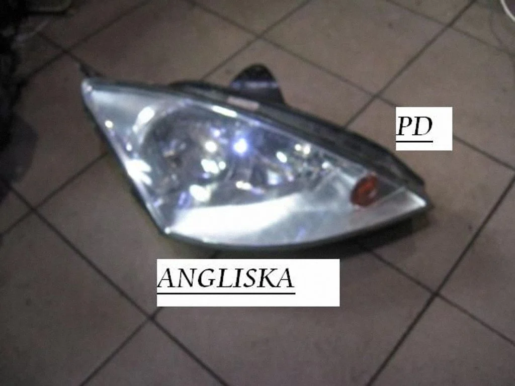 Headlight/headlamp 2M5113W029AE