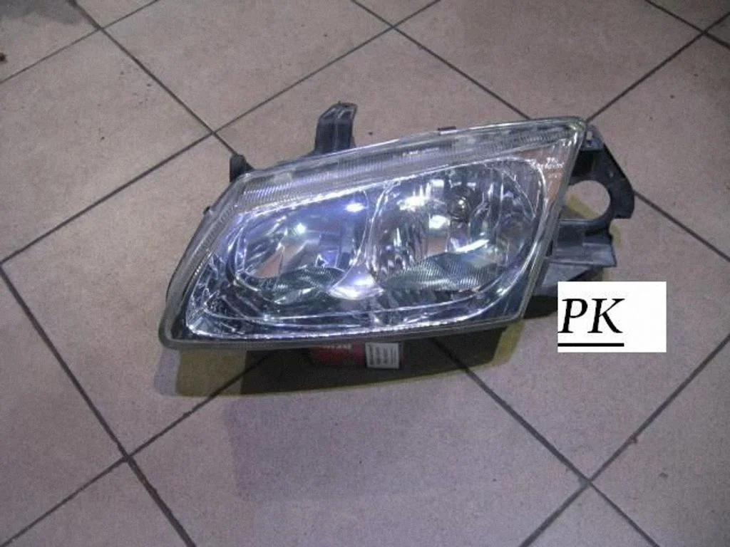 Priekšējais lukturis 89003333
