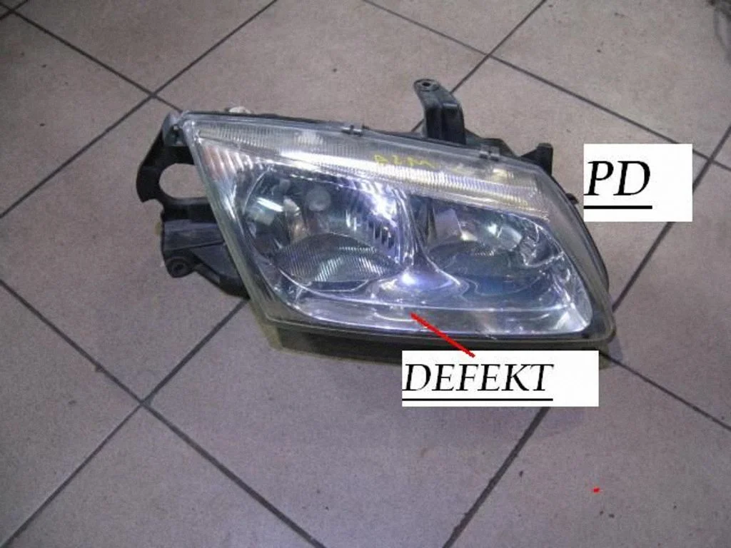 Priekšējais lukturis 89003330