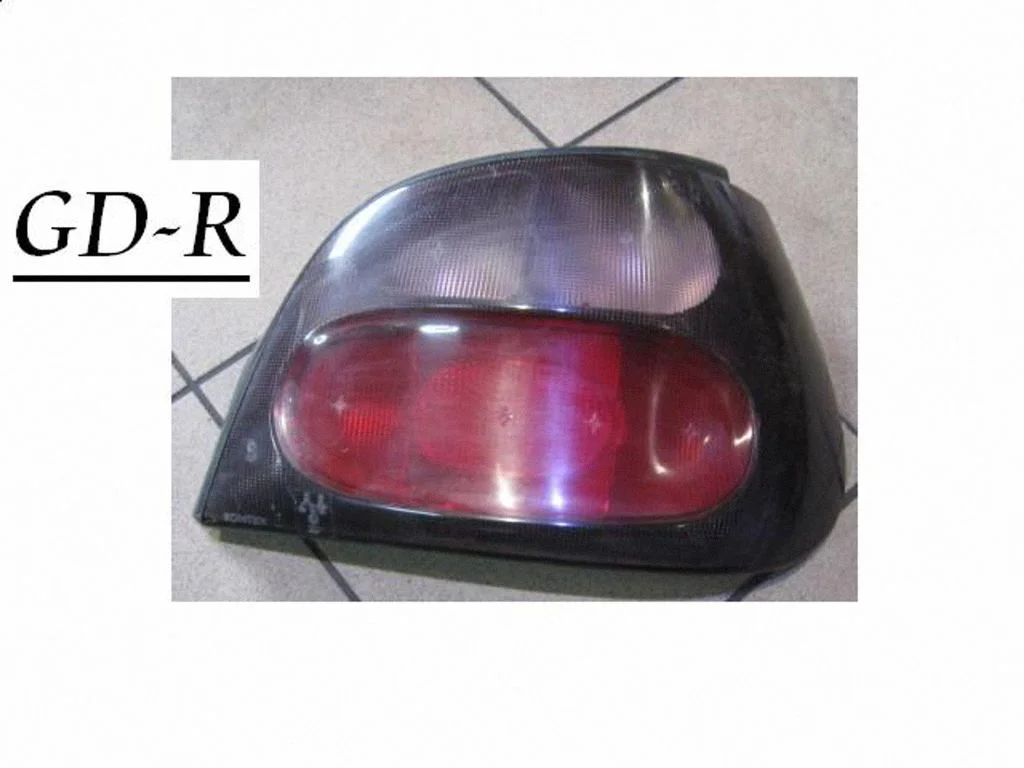 Rear/tail lights 7700828138