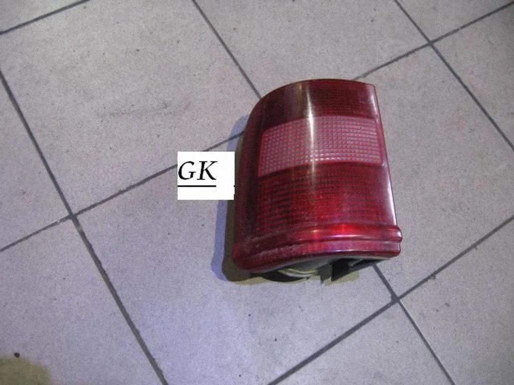 Tagatuli keres – vasak