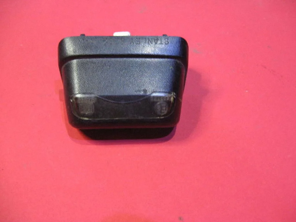 Number plate light E20086059