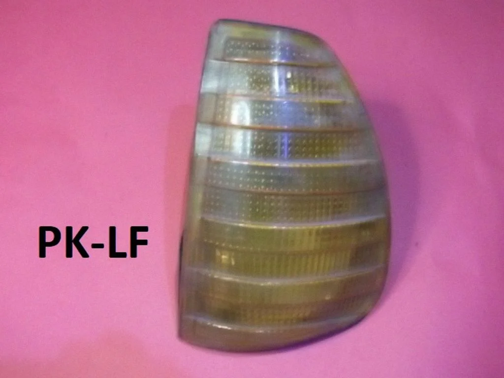 Kierunkowskaz przedni 121105L