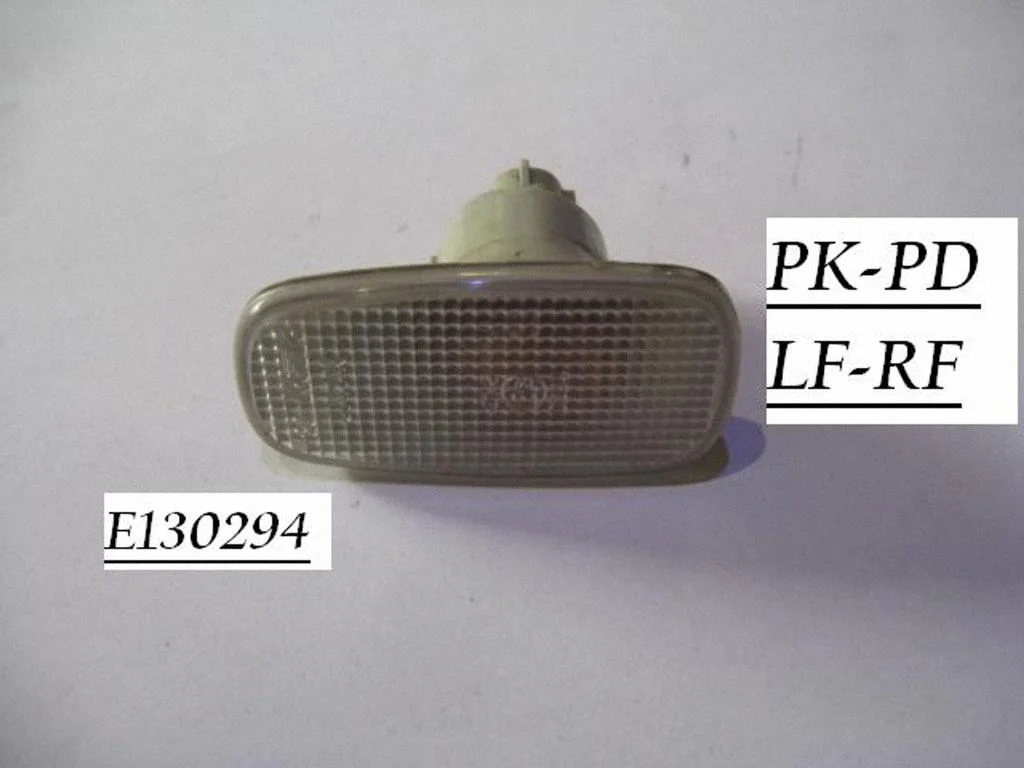 Spārna pagrieziena lukturis E130294
