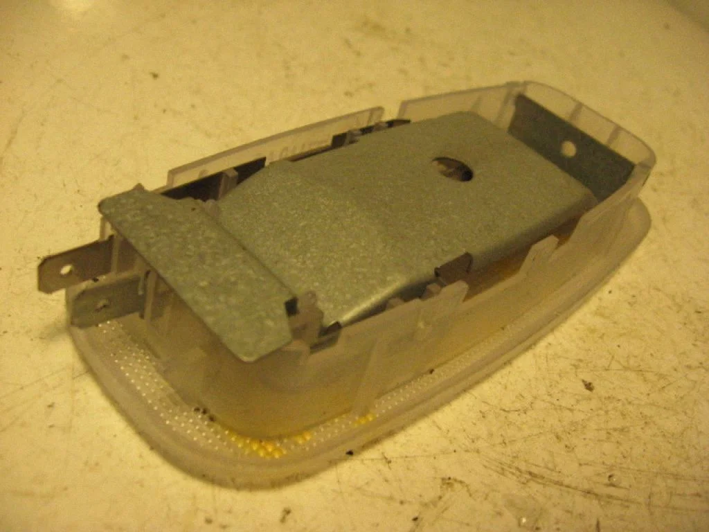 Rear seat light 2028200491