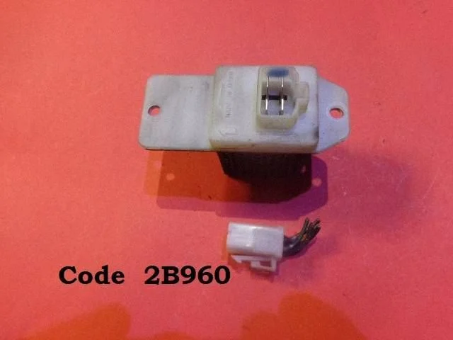 Heater blower motor/fan resistor 2B960