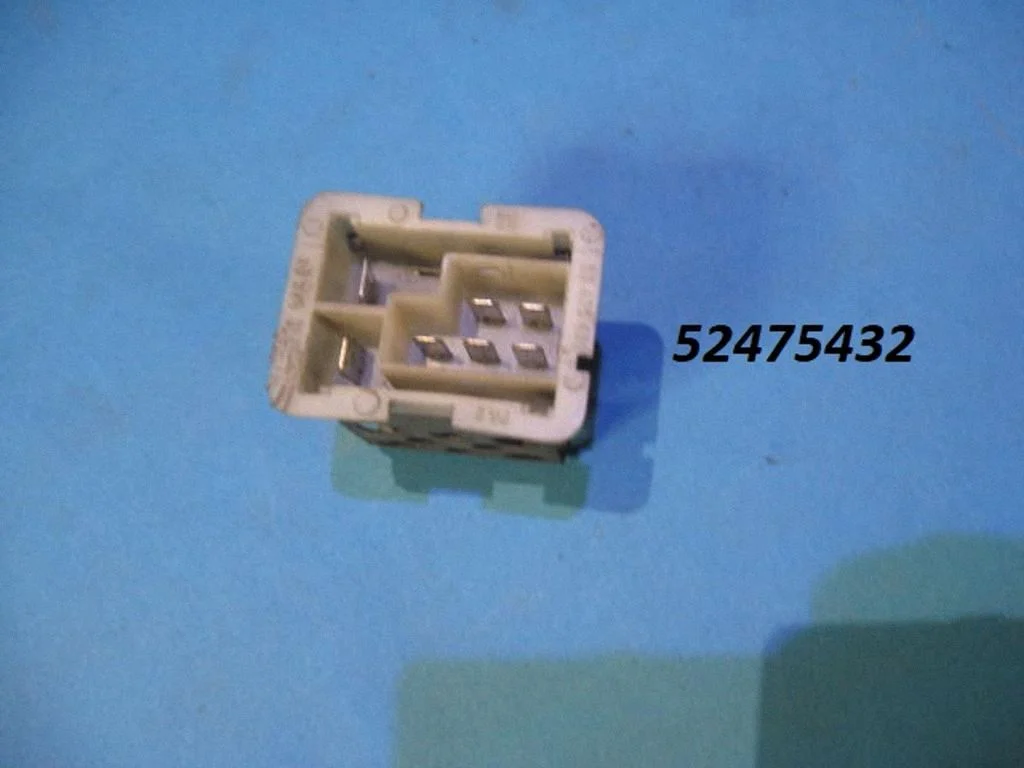 Krāsniņas ventilatora rezistors (reostats) 52475432