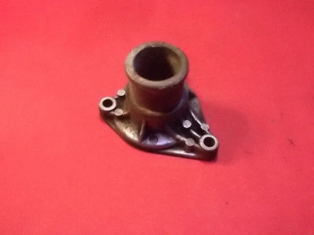 Thermostat/thermostat housing 7946342