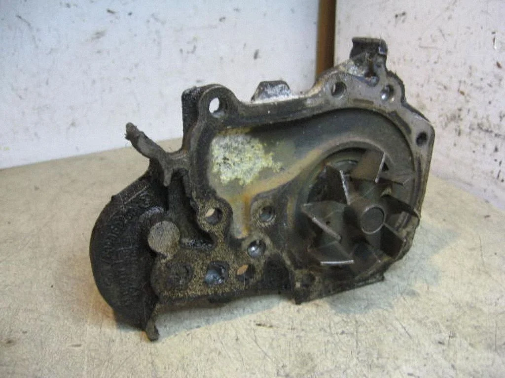 Water pump – Renault Megane I (1995-2002)