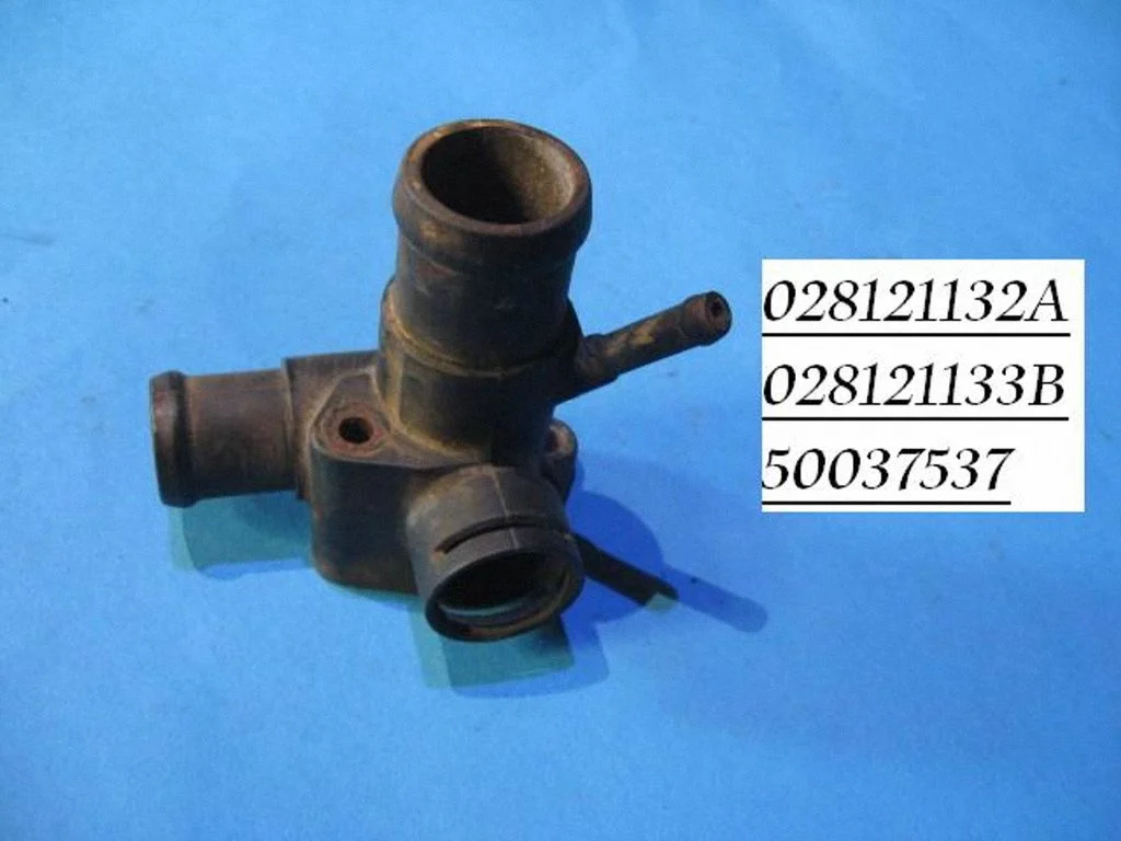 Variklio aušinimo vamzdelis (-ai)/ žarna (-os)