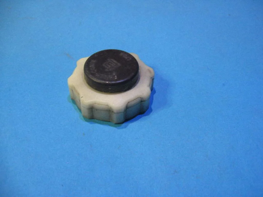 Coolant expansion tank/reservoir cap LYONF7