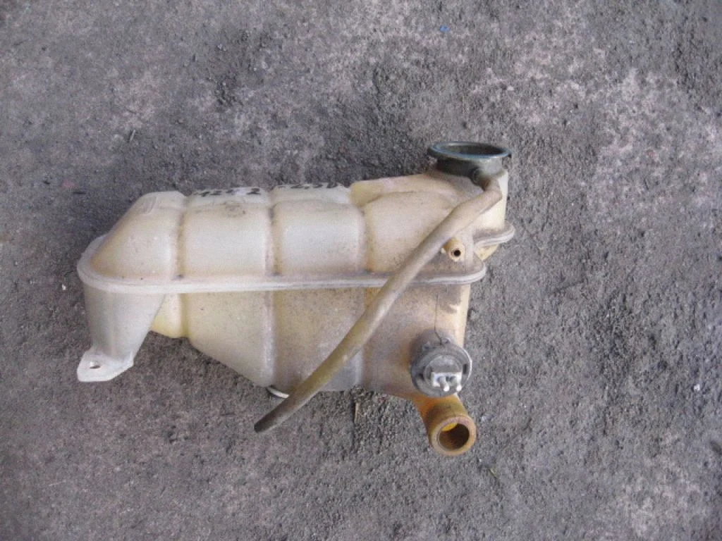Coolant expansion tank/reservoir 1245000609