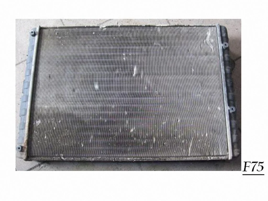 Jahutusvedeliku radiaator – eesmine