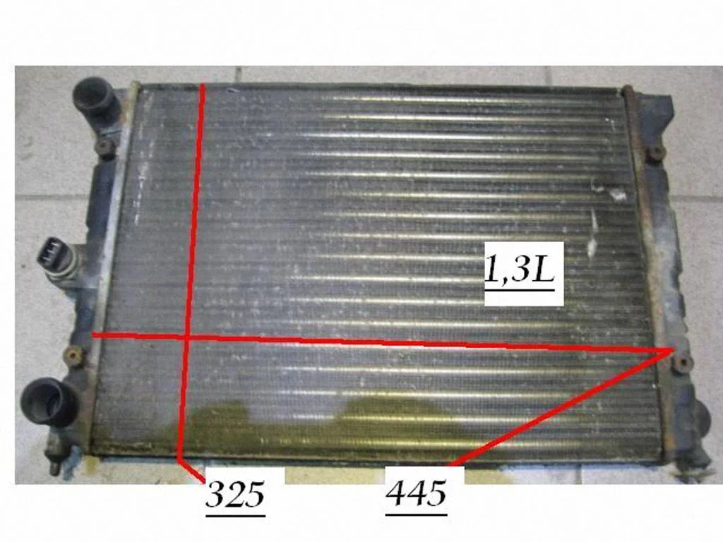 Coolant radiator – front