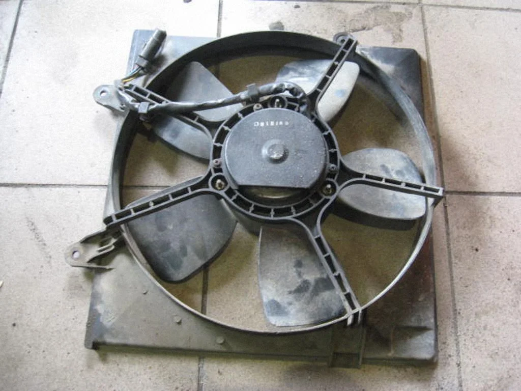 Elektriskais radiatora ventilators 253804DXXX