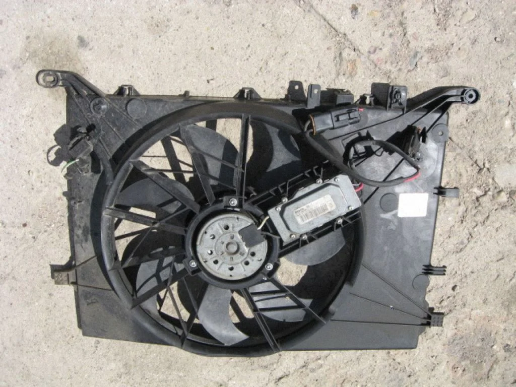 Electric radiator cooling fan 3135103586